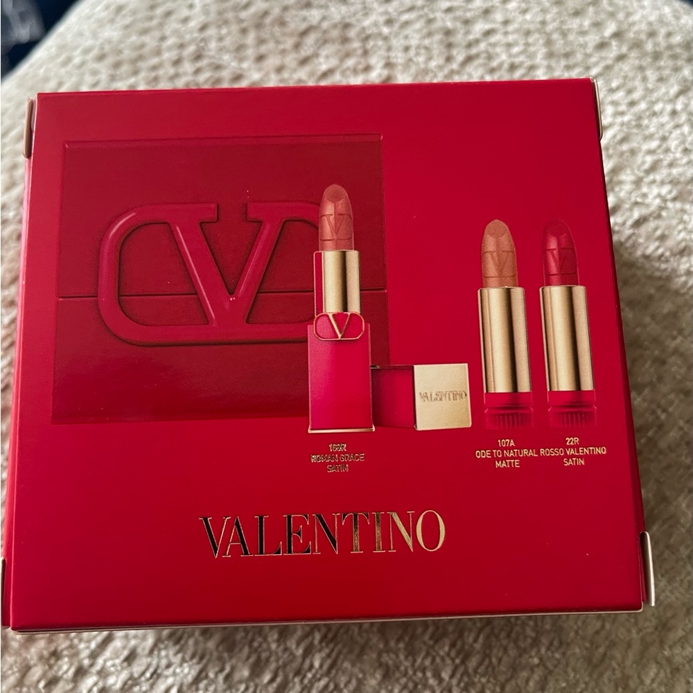 Valentino Red Lipstick Set